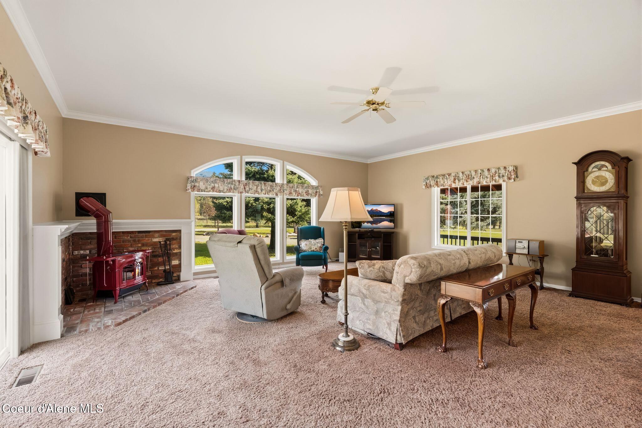 2730 Wrenco Loop Sandpoint, ID 83864 - Photo 5 of 84 5_A7403875