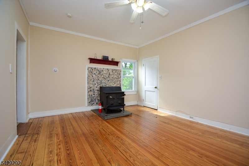 12 Church Street Wharton, NJ 07885 - Photo 2 of 11