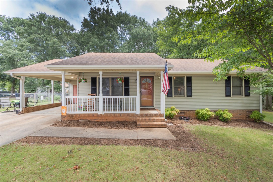 502 Weldon Way Anderson, SC 29626 - Photo 2 of 43 Gallery Image 2