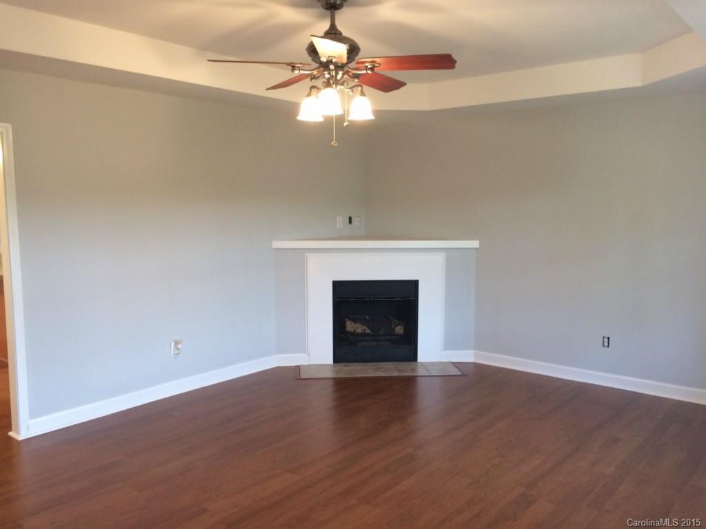 233 West Old Limestone Road York, SC 29745 - Photo 2 of 17 Gallery Image 2