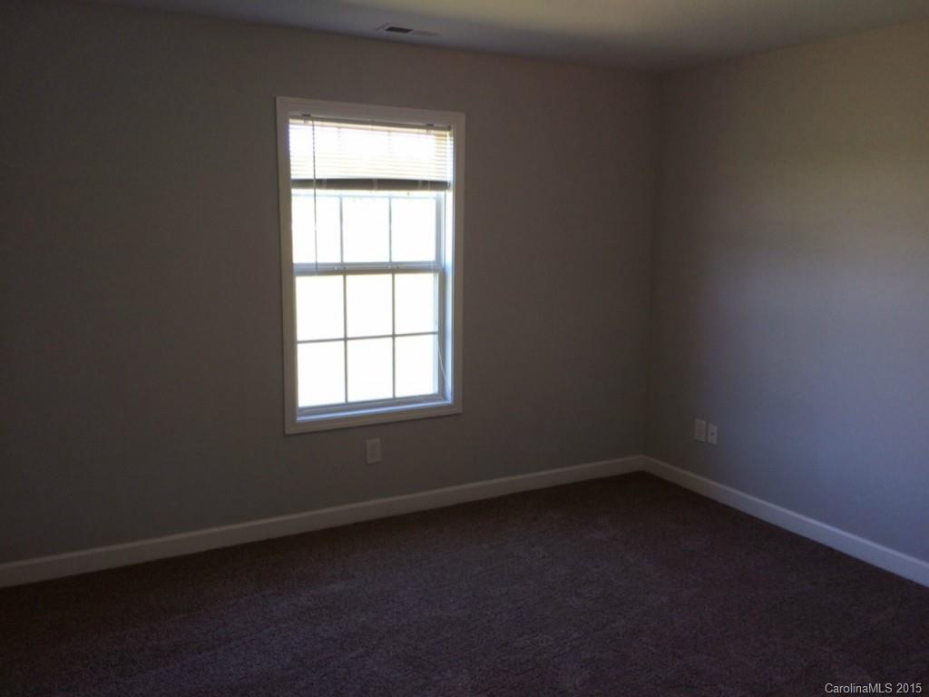 233 West Old Limestone Road York, SC 29745 - Photo 9 of 17 Gallery Image 9