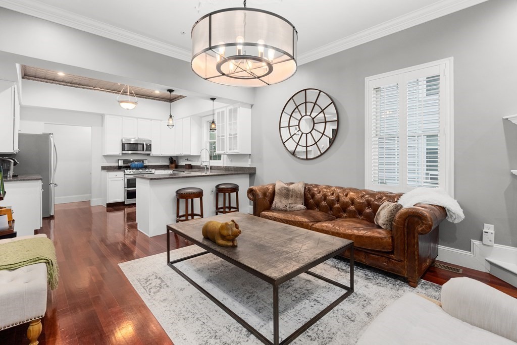 96 Dix Street, Unit 1 Boston, MA 02122 - Photo 3 of 21