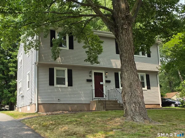 $1,800 | 11 Union Place, Manchester, CT 06042