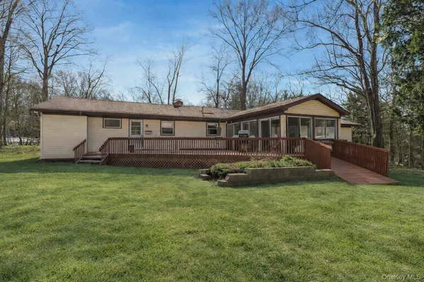 $925,000 | 61 Rolling Ridge Road, New City, NY 10956