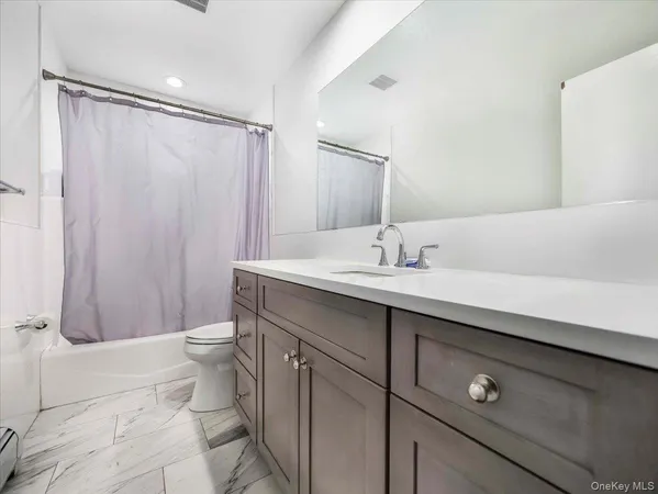 $925,000 | 61 Rolling Ridge Road, New City, NY 10956