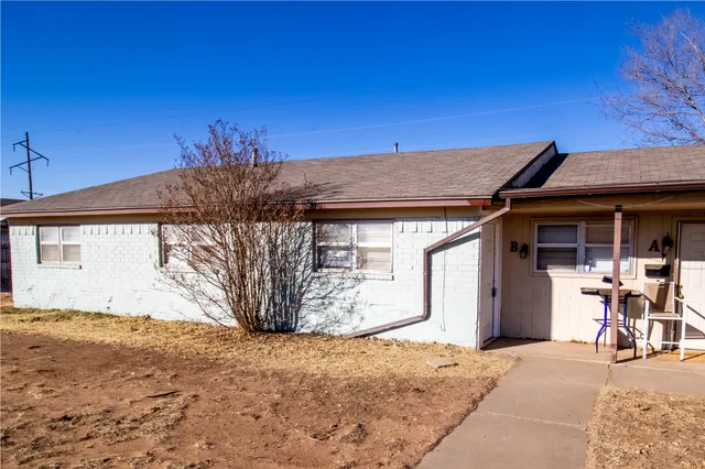 $900 | 7404 Avenue Lubbock Tx 79423, Unit B, Lubbock, TX 79404