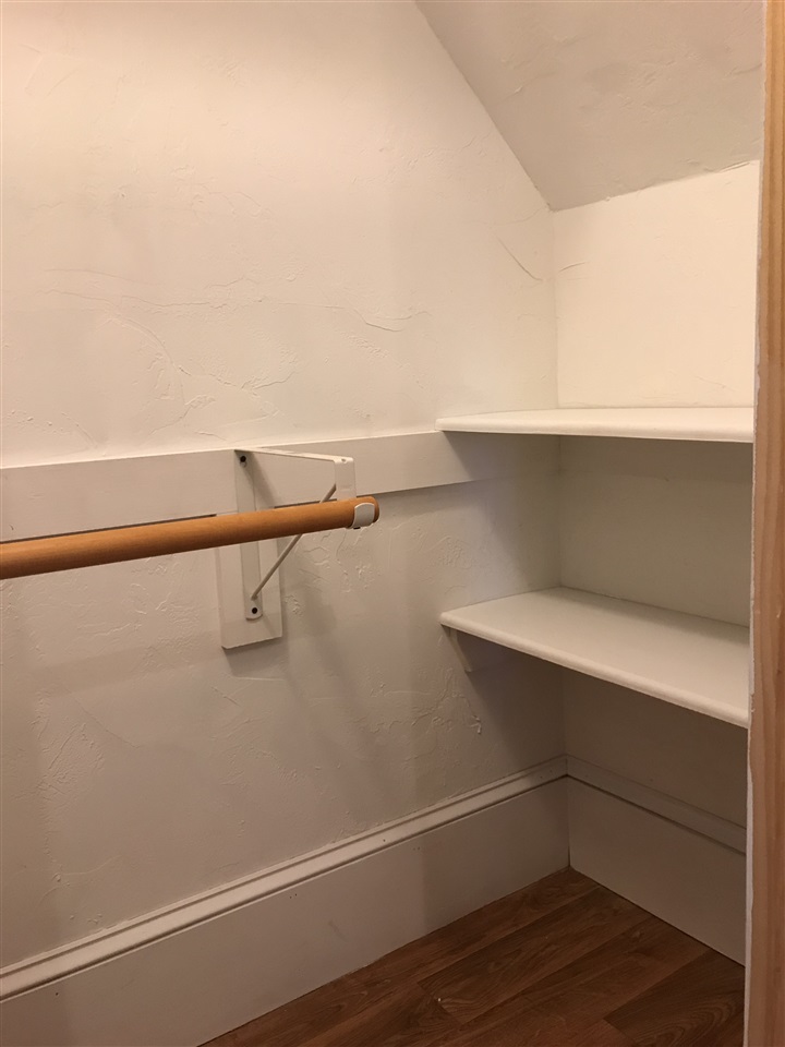 147 Pleasant Street, Unit #3 Laconia, NH 03246 - Photo 12 of 32