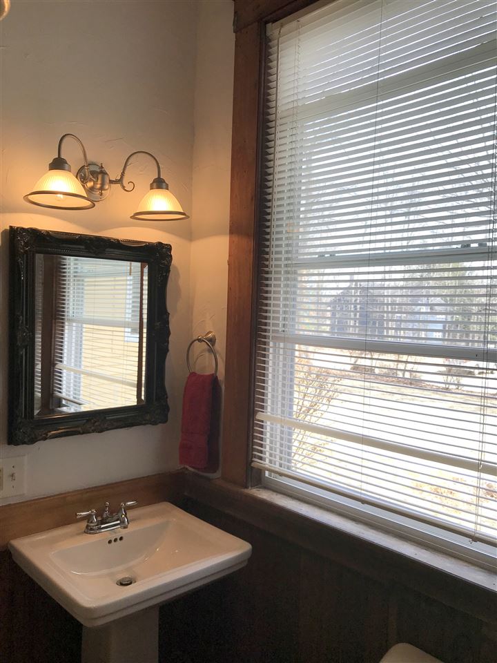 147 Pleasant Street, Unit #3 Laconia, NH 03246 - Photo 16 of 32