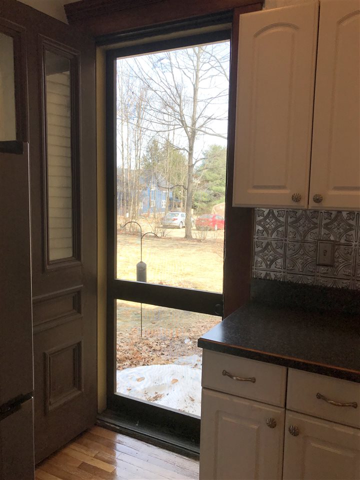 147 Pleasant Street, Unit #3 Laconia, NH 03246 - Photo 19 of 32