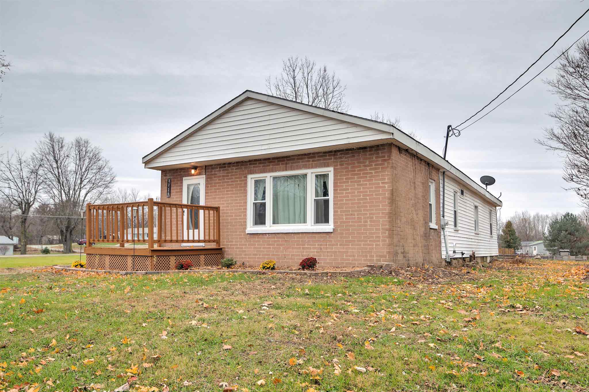 5229 Wooster Road Pierceton, IN 46562 - Photo 1 of 16 Gallery Image 1