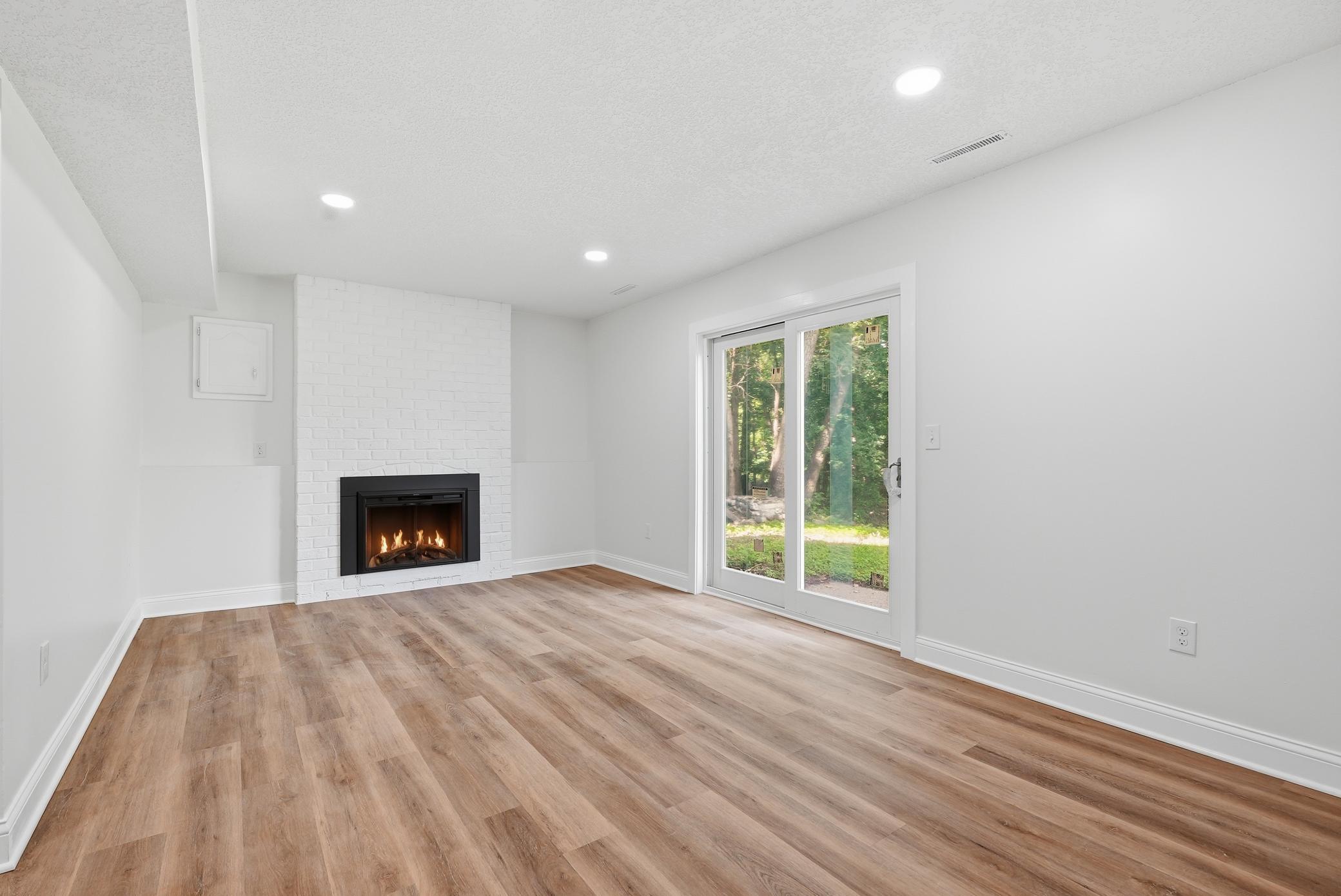 1521 Archwood Road Hopkins, MN 55305 - Photo 23 of 38