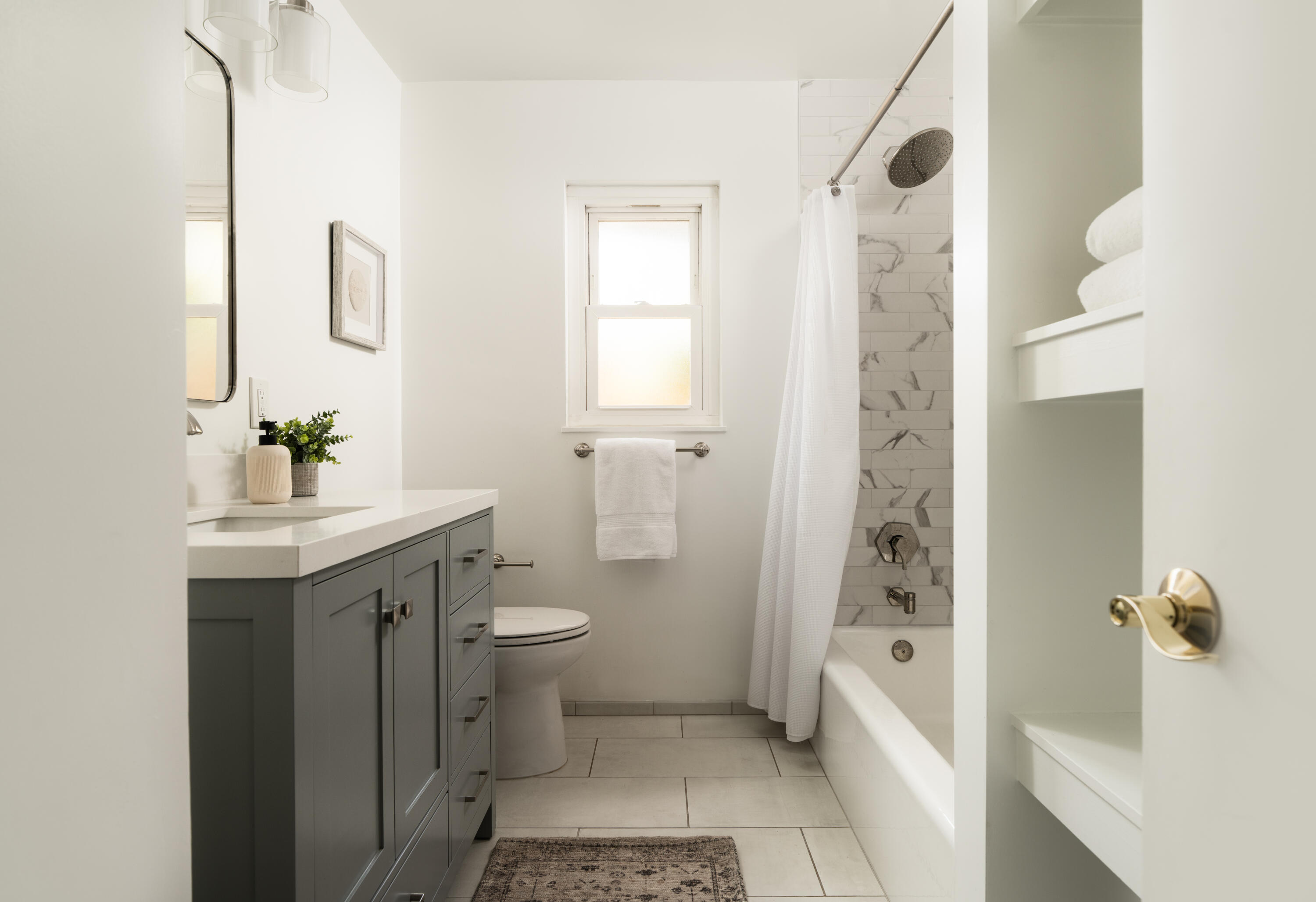 1116 Hill Road Santa Barbara, CA 93108 - Photo 11 of 22 a bathroom with a sink a toilet and shower