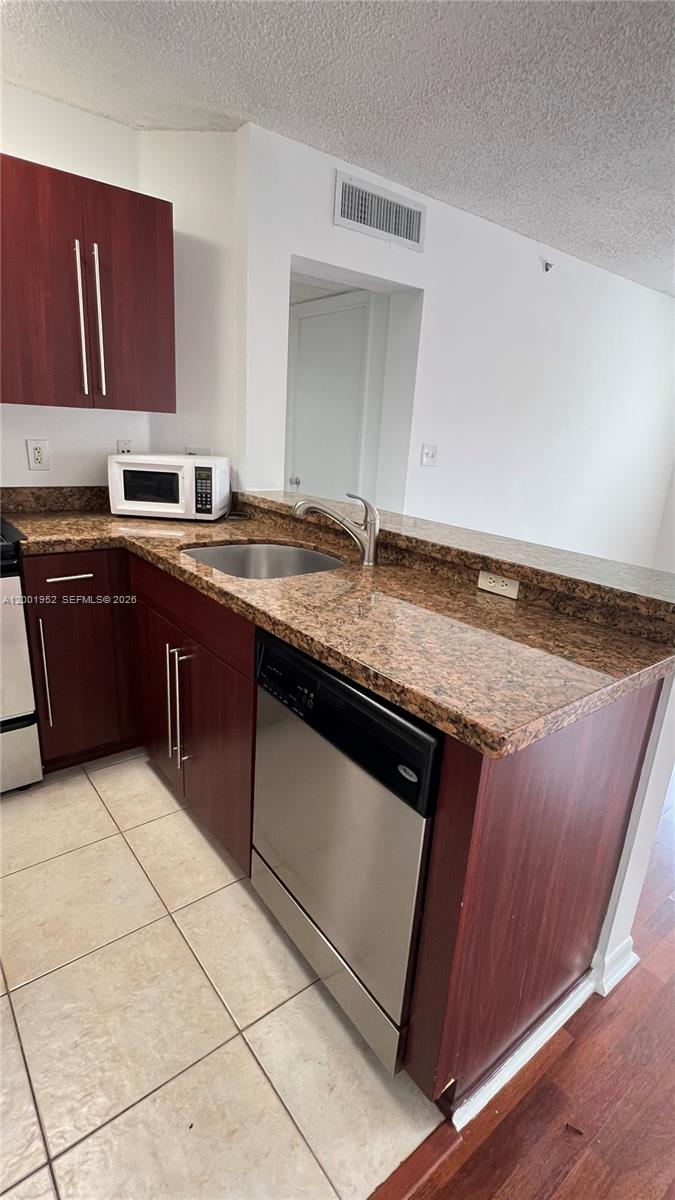771 North Pine Island Road, Unit 211 Plantation, FL 33324 - Photo 7 of 19