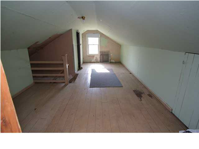 855 East Riverside Drive Evansville, IN 47713 - Photo 15 of 19 Gallery Image 15