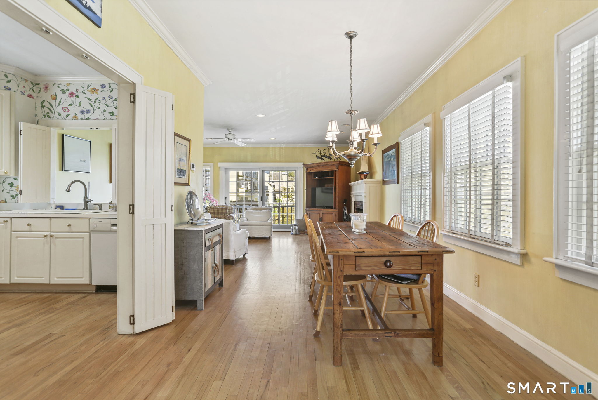 5 Yarmouth Road Norwalk, CT 06853 - Photo 8 of 24 Gallery Image 8