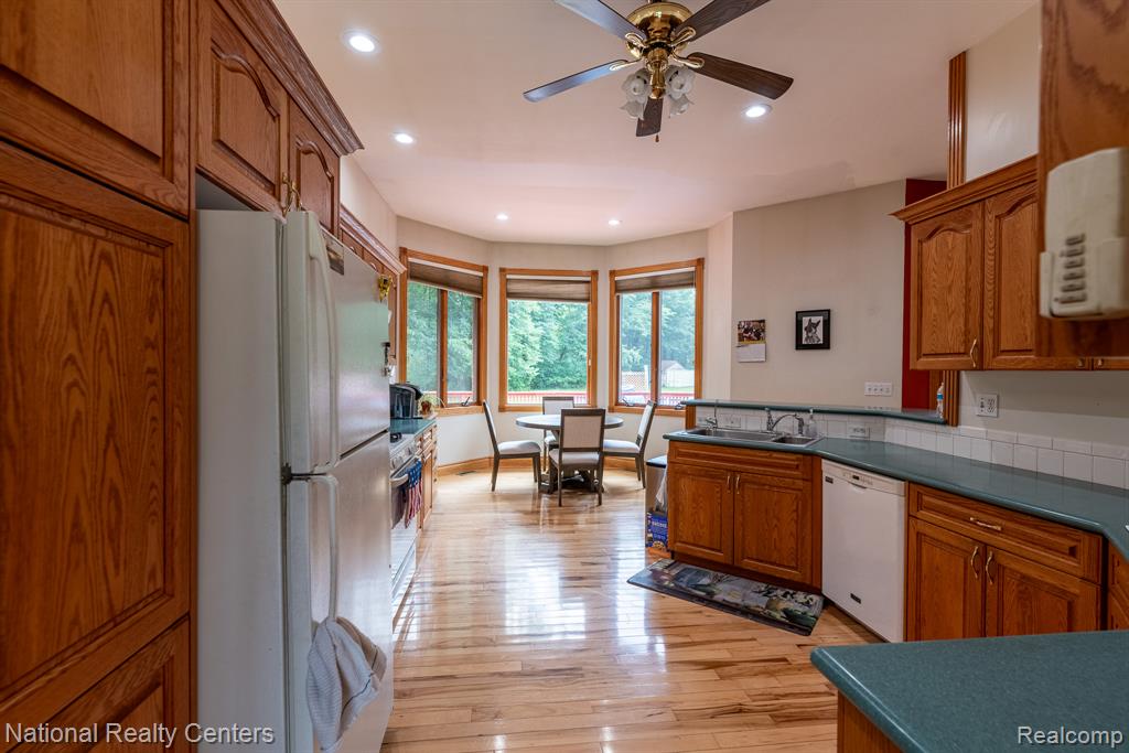 5315 Remer Road East China, MI 48054 - Photo 5 of 47
