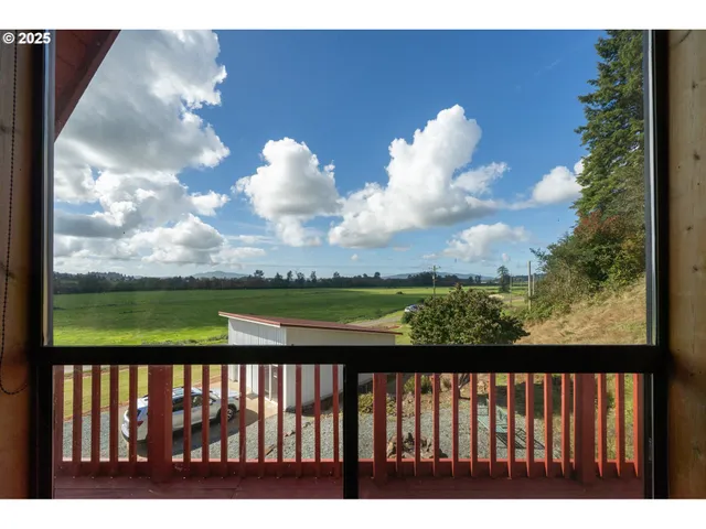a view of sky from balcony