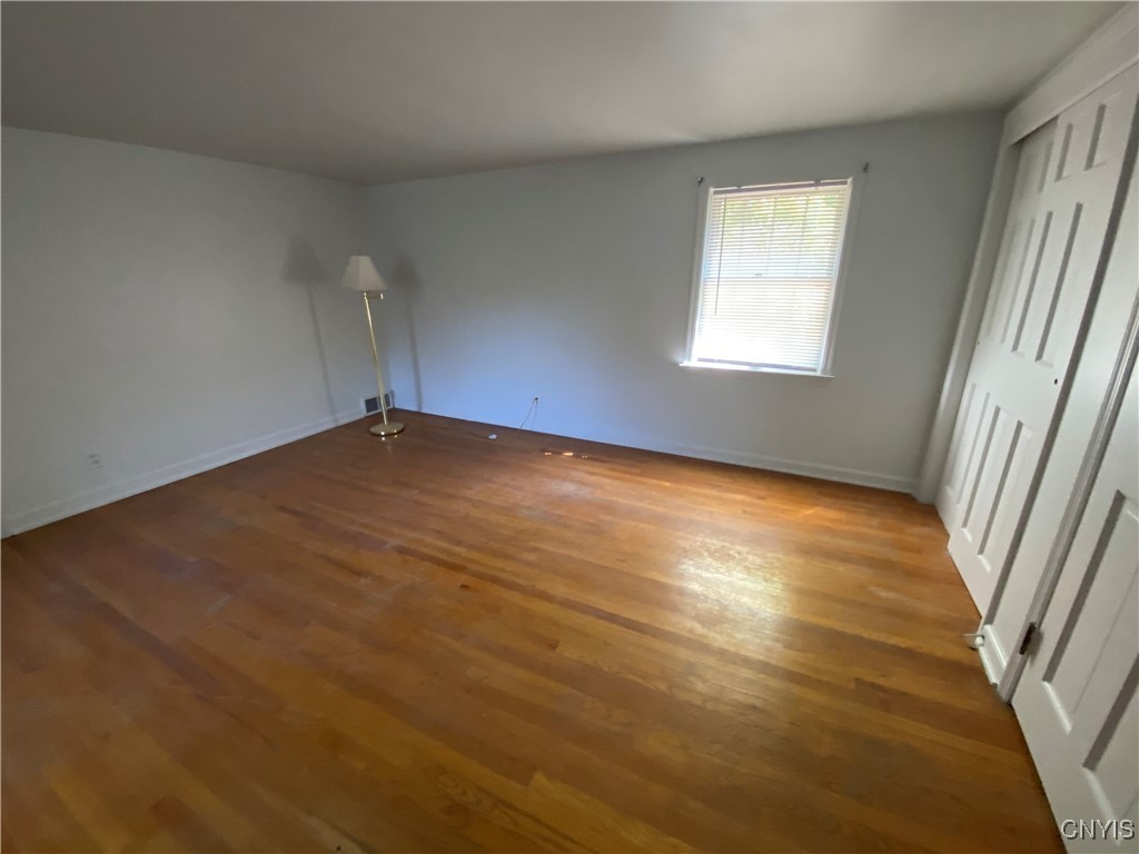103 Paris Road New Hartford, NY 13413 - Photo 27 of 45