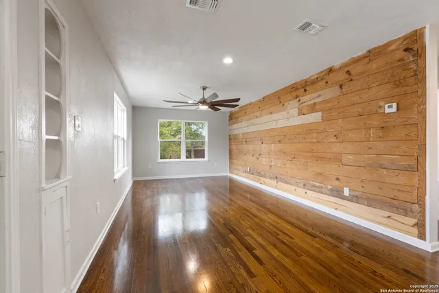 $299,000 | 2020 Fresno, San Antonio, TX 78201