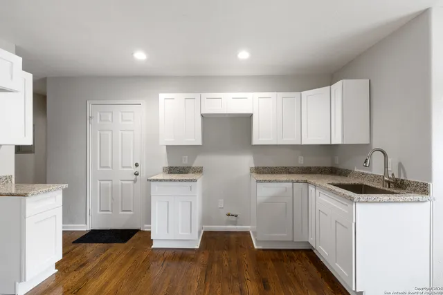 $299,000 | 2020 Fresno, San Antonio, TX 78201