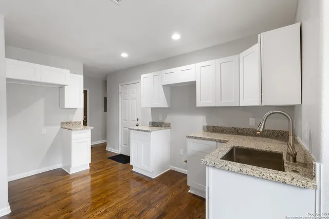 $299,000 | 2020 Fresno, San Antonio, TX 78201