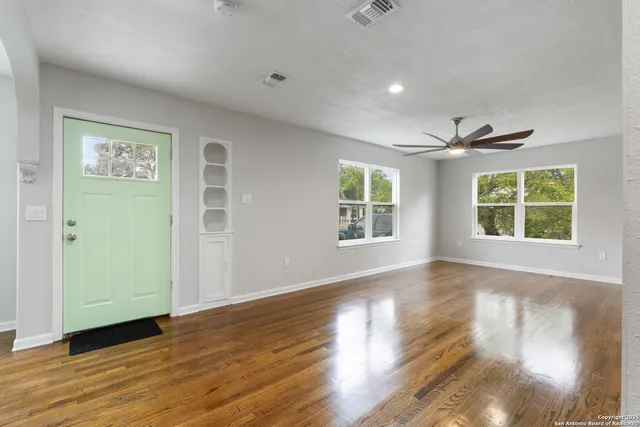 $299,000 | 2020 Fresno, San Antonio, TX 78201