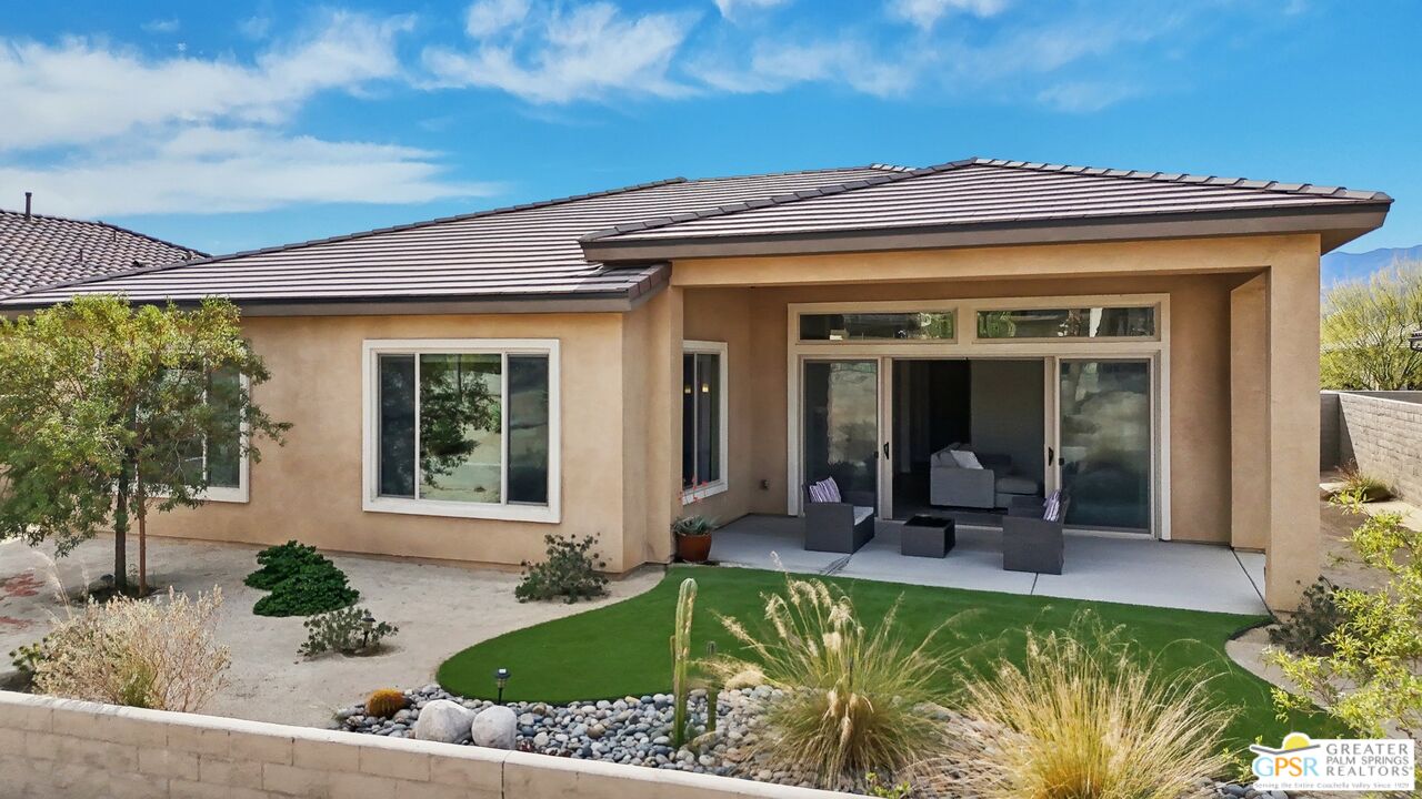 18 Pinotage Rancho Mirage, CA 92270 - Photo 8 of 75