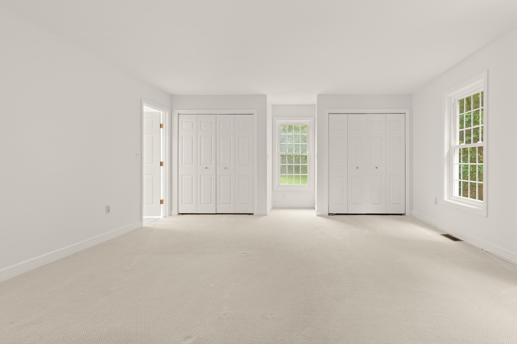 7 Preacher Road, Unit 7 Milton, MA 02186 - Photo 6 of 10