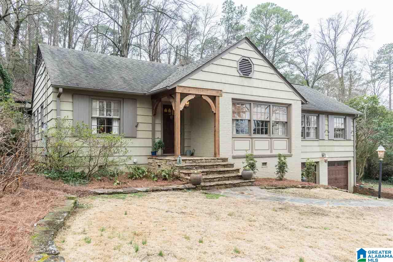 1729 Kensington Road Birmingham, AL 35209 - Photo 2 of 39