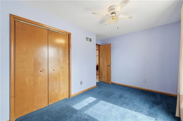 $300,000 | 3307 Northwest Shannon Court, Blue Springs, MO 64015