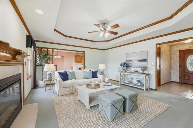 $300,000 | 3307 Northwest Shannon Court, Blue Springs, MO 64015