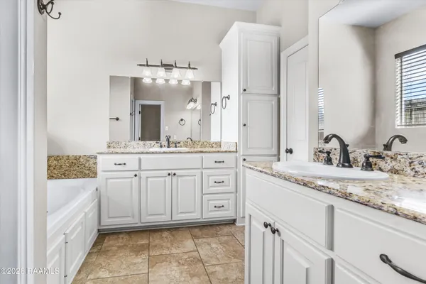 $2,500 | 18130 Willow Trail Drive, Baton Rouge, LA 70817