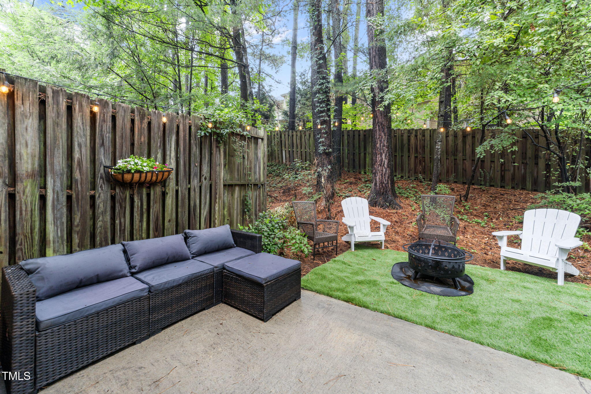 1300 Dylan Heath Court Raleigh, NC 27608 - Photo 21 of 33 16-web-or-mls-3D5A1107