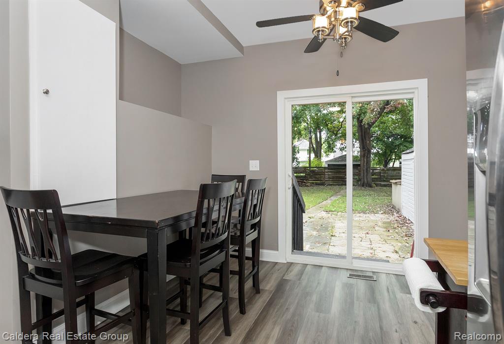 22 Stapleton Street Mount Clemens, MI 48043 - Photo 9 of 28