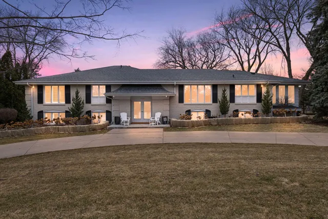 $1,250,000 | 5700 Deville Drive, Edina, MN 55436