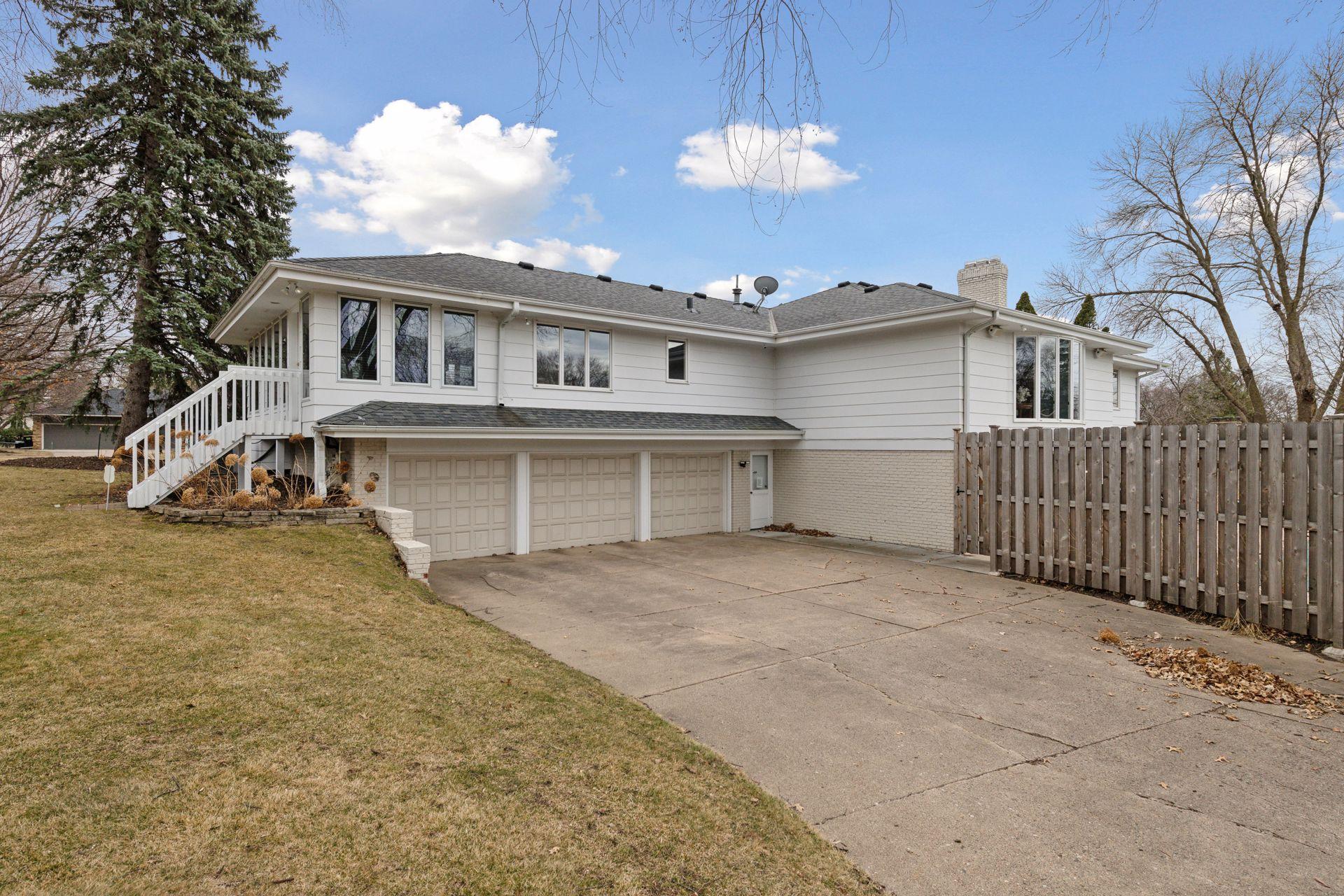 5700 Deville Drive Edina, MN 55436 - Photo 54 of 72