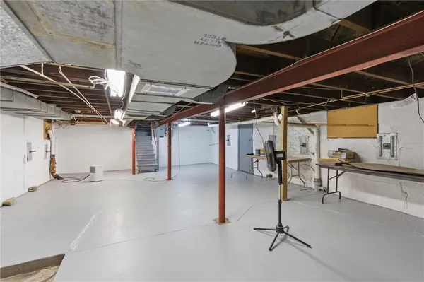 $645,000 | 5118 El Monte Street, Roeland Park, KS 66205