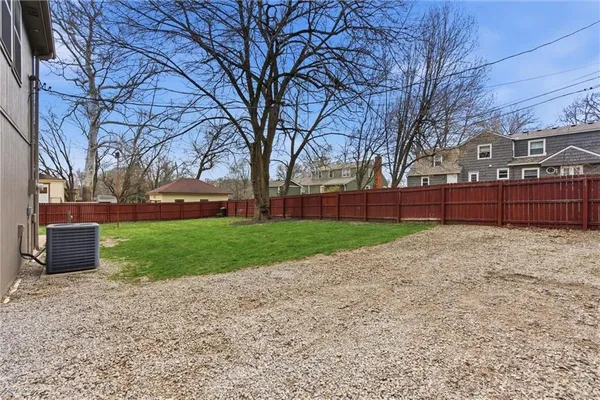 $645,000 | 5118 El Monte Street, Roeland Park, KS 66205