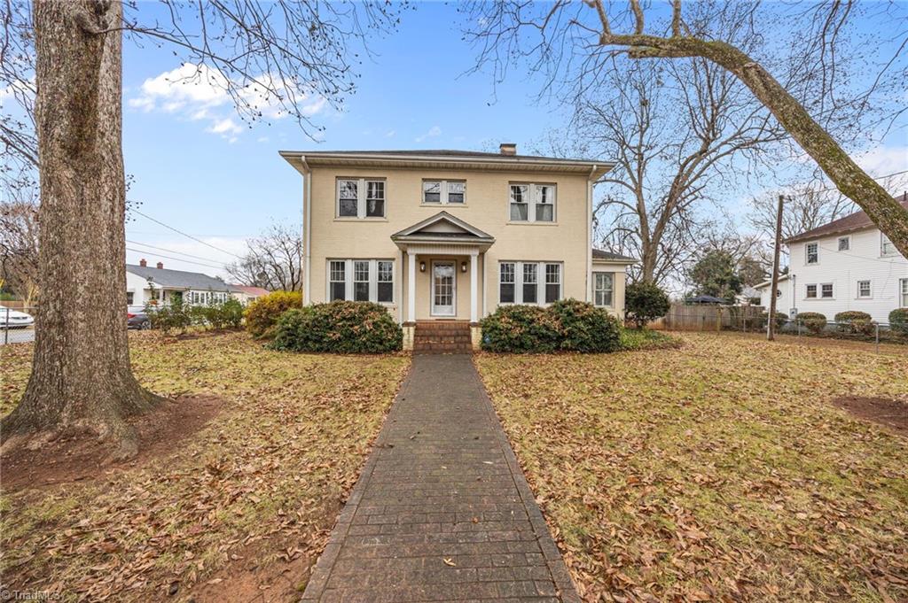 511 North Main Street Graham, NC 27253 - Photo 1 of 41 Gallery Image 1