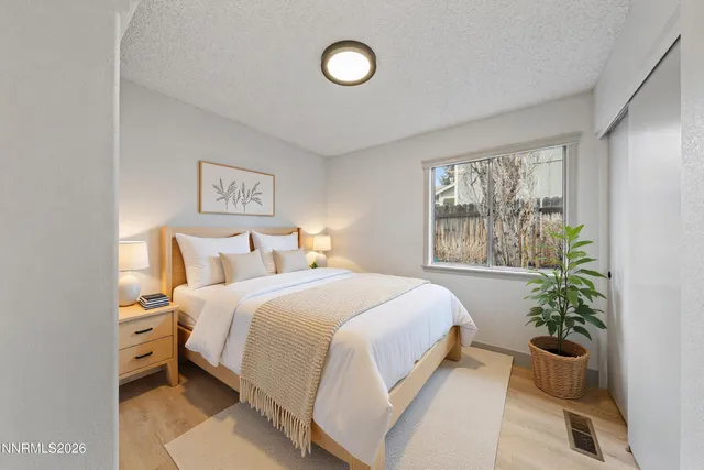 $424,900 | 8651 Beechcraft Drive, Reno, NV 89506