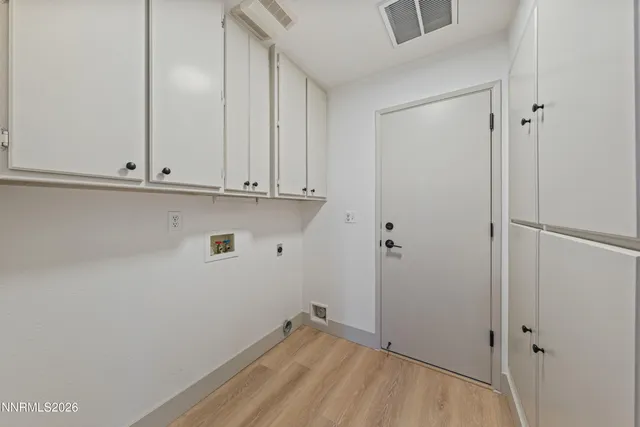 $424,900 | 8651 Beechcraft Drive, Reno, NV 89506