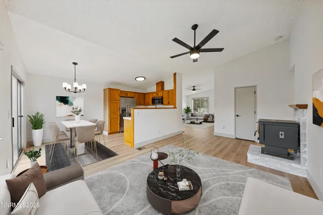 $424,900 | 8651 Beechcraft Drive, Reno, NV 89506