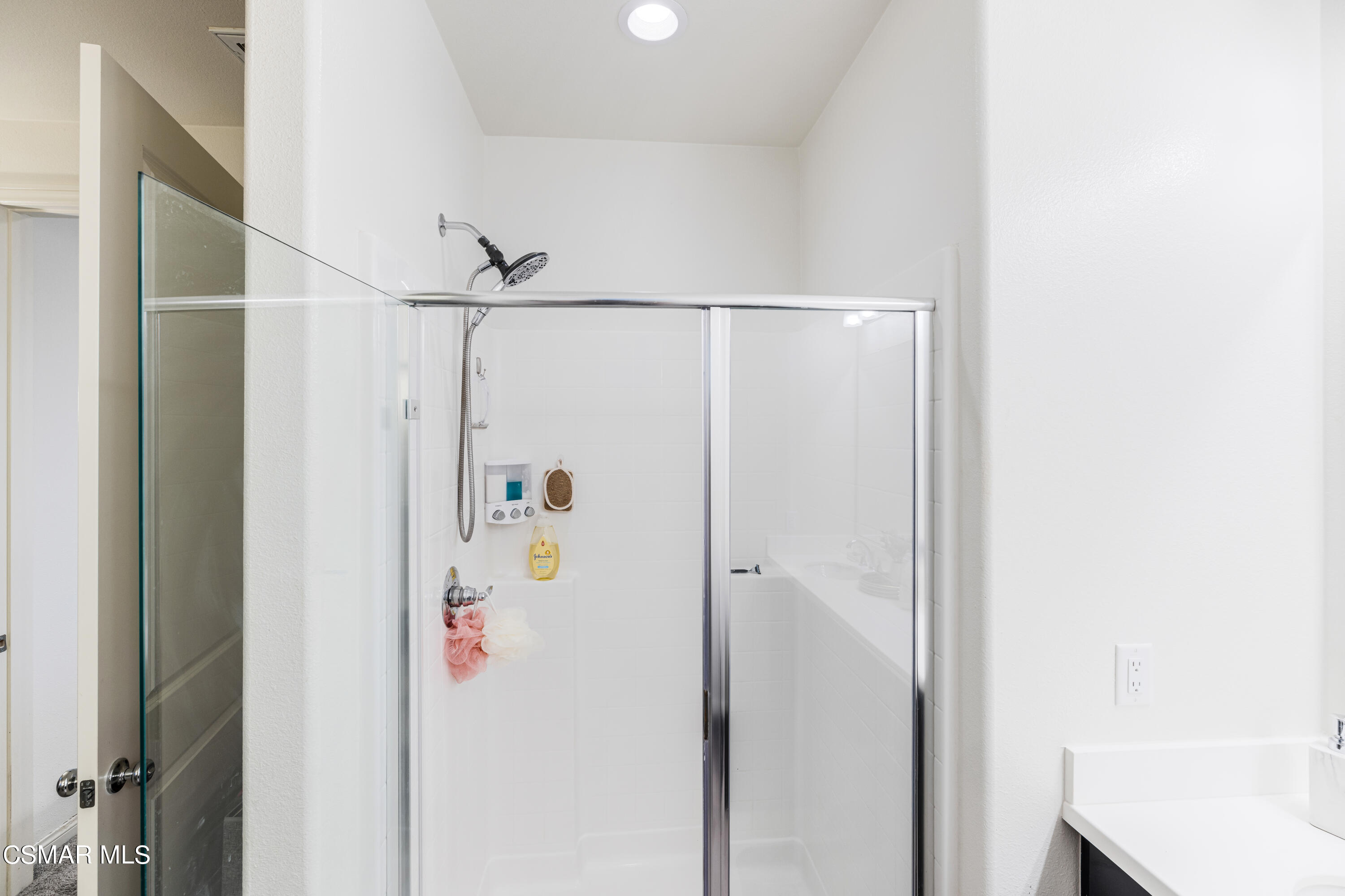 278 Hydrangea Street Fillmore, CA 93015 - Photo 16 of 22 a bathroom with a shower and a shower