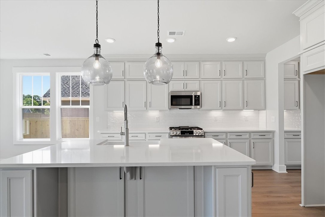 511 Grasshopper Court Anderson, SC 29621 - Photo 5 of 46