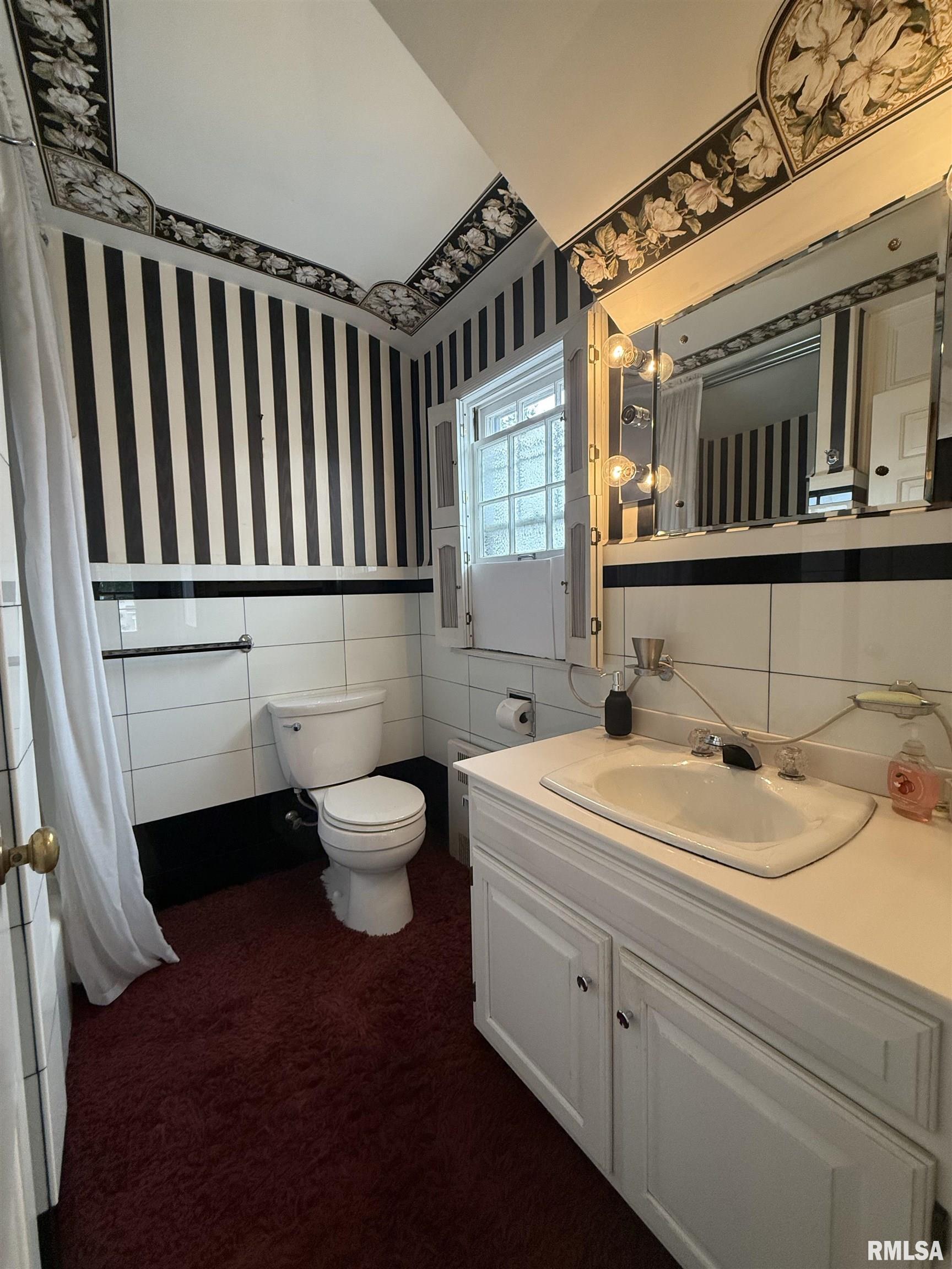 215 3rd Street Carmi, IL 62821 - Photo 24 of 38 Gallery Image 24