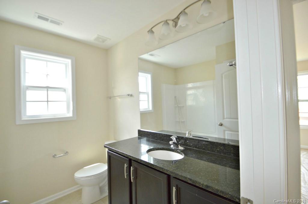 9222 Inverness Bay Road Charlotte, NC 28278 - Photo 3 of 16 Gallery Image 3