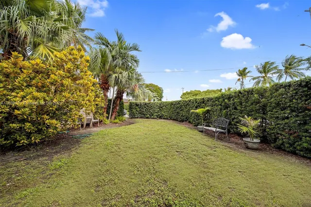 $7,000 | 600 93rd Street, Surfside, FL 33154