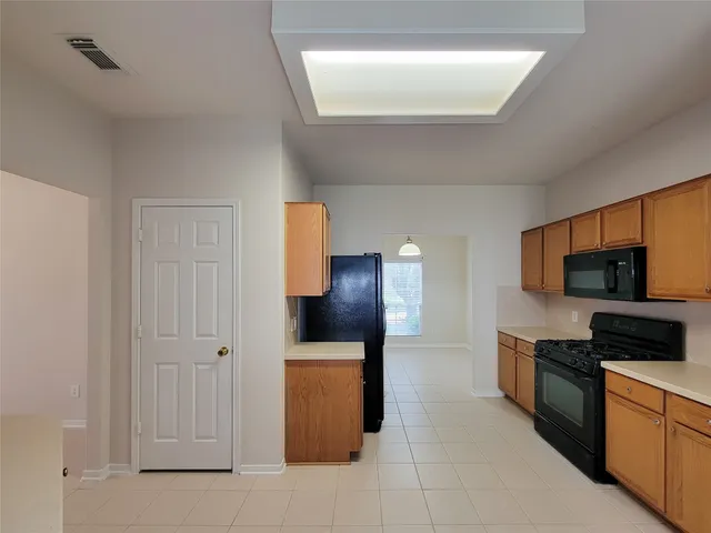 $2,200 | 19330 Harvest Stream Way, Houston, TX 77084