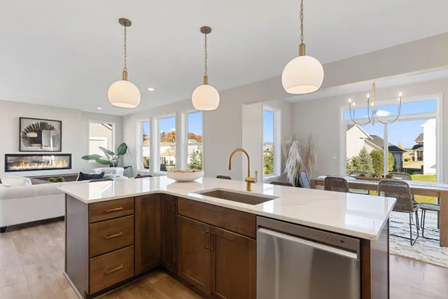 $864,315 | 15717 Aquila Avenue, Savage, MN 55378