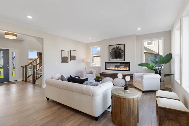 $864,315 | 15717 Aquila Avenue, Savage, MN 55378